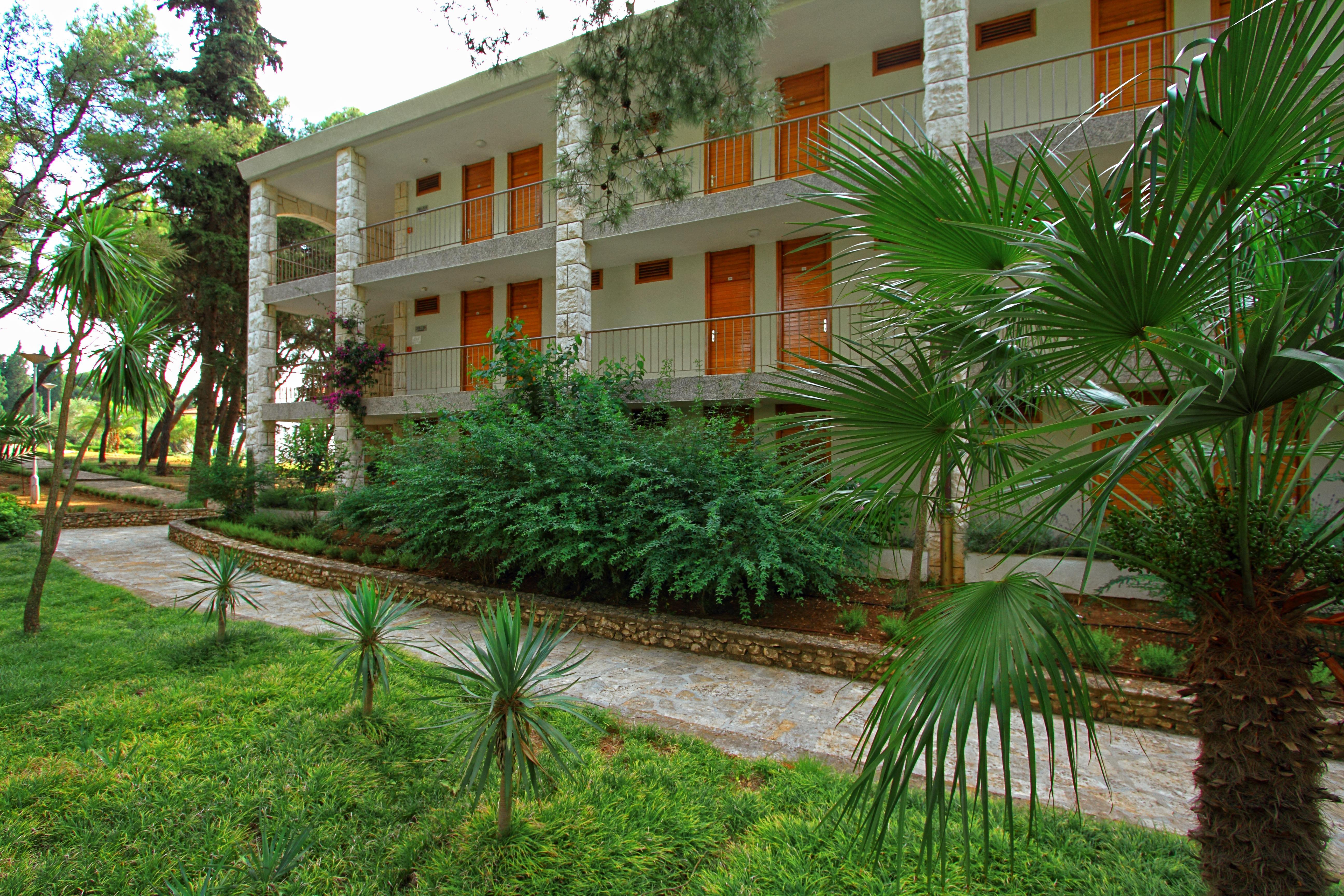 Aminess Vival Casa Velaris Hotel Supetar Bagian luar foto