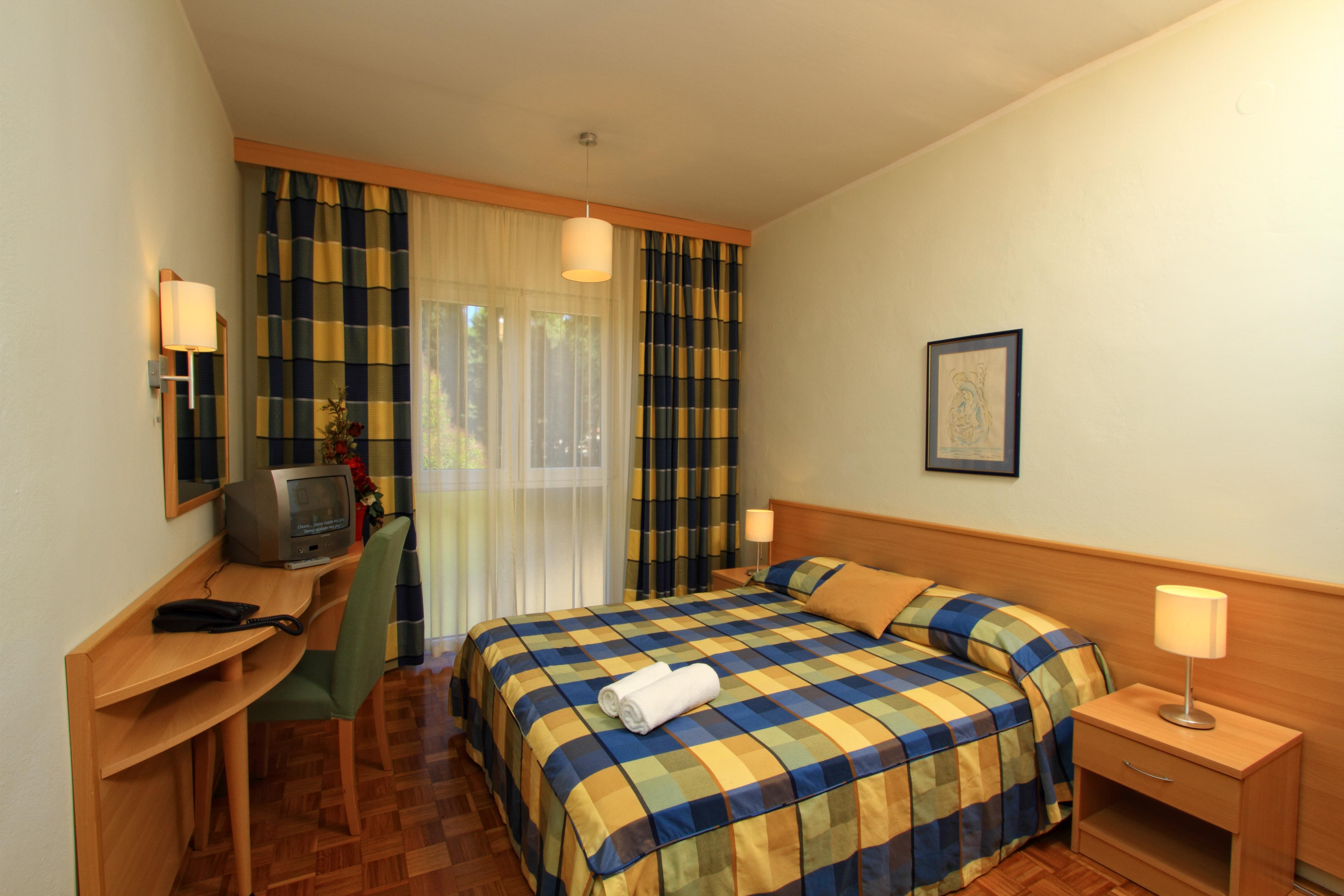 Aminess Vival Casa Velaris Hotel Supetar Bagian luar foto