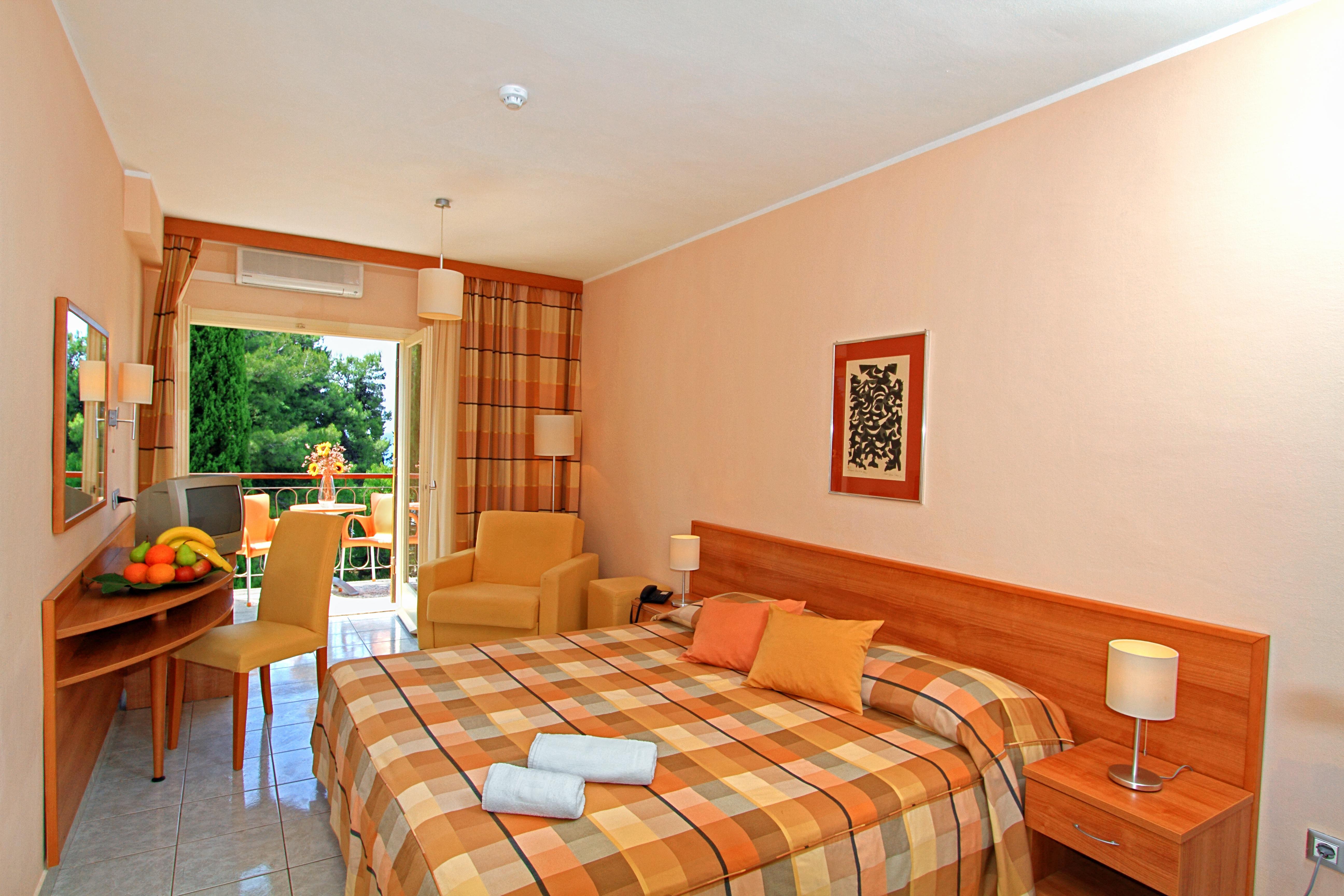 Aminess Vival Casa Velaris Hotel Supetar Bagian luar foto
