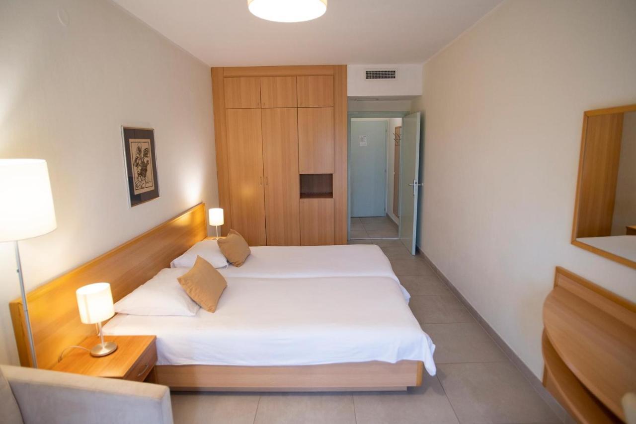 Aminess Vival Casa Velaris Hotel Supetar Bagian luar foto