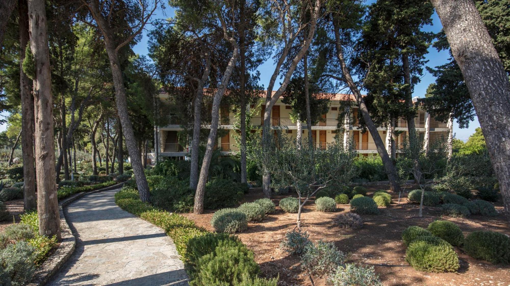Aminess Vival Casa Velaris Hotel Supetar Bagian luar foto